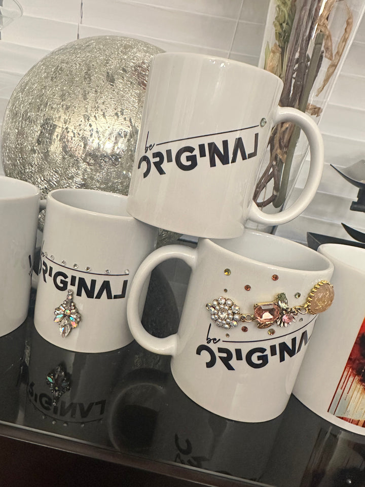 Embellished Coffee Mugs: Be Original